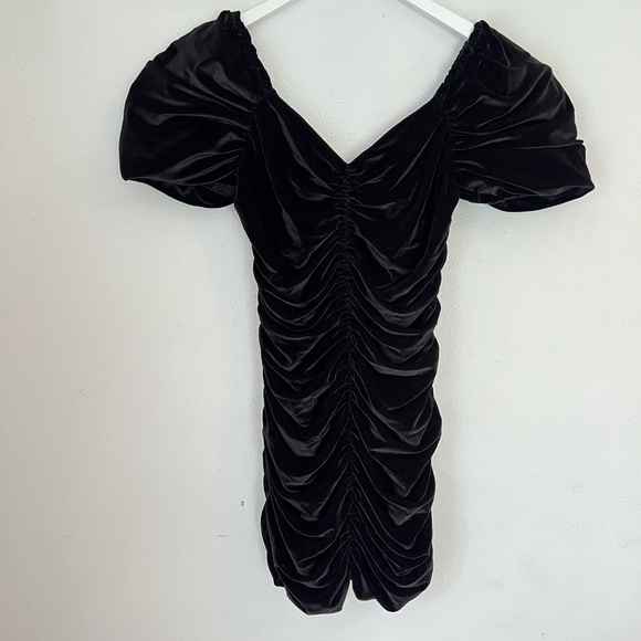 NWT Anthropologie Hutch Black Velvet Ruched Puff Sleeve Mini Dress size 10 - Picture 15 of 16